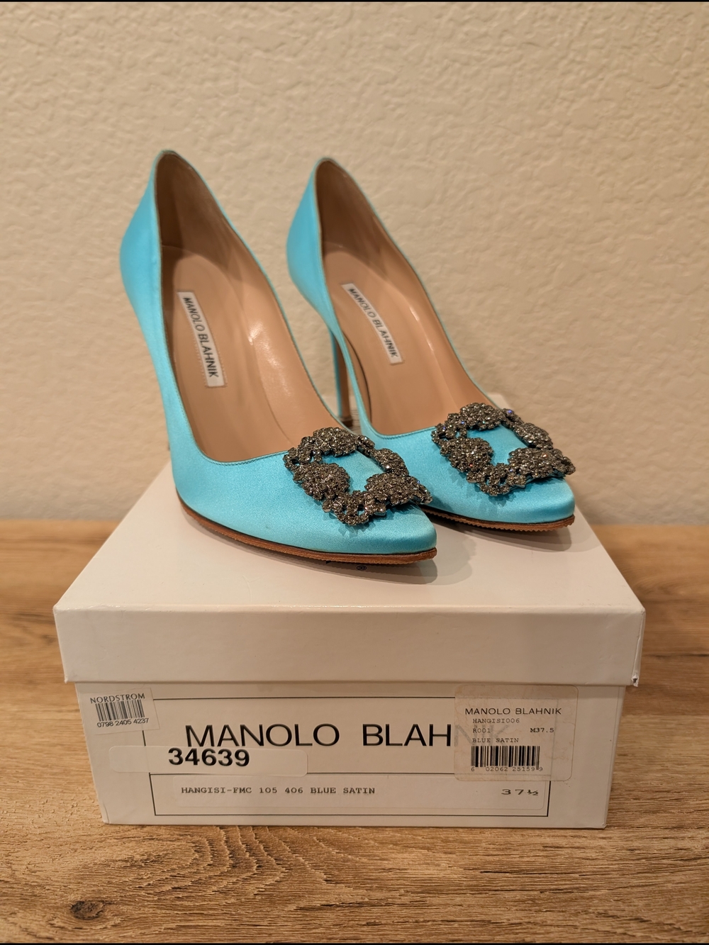 Manolo Blahnik Blue Satin Hangisi Crystal-Embellished Pumps - Picture 3 of 5